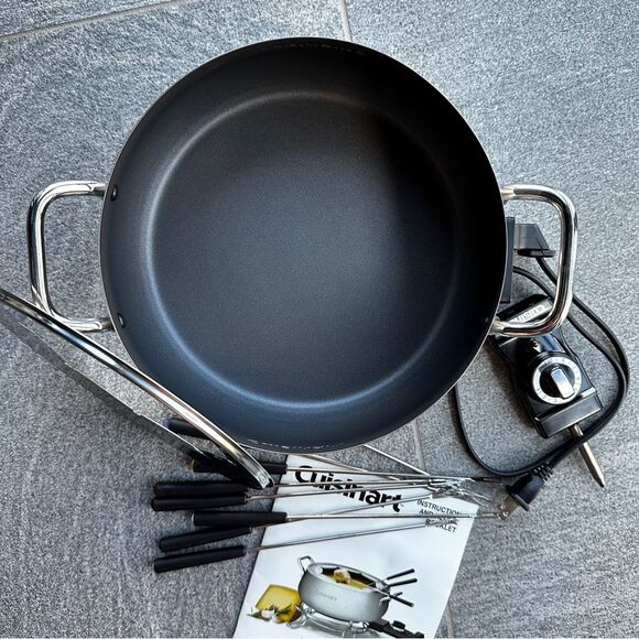 Cuisinart CFO-3SS 1000W Electric Plug-in Fondue Set Stainless Steel Non Stick - Picture 6 of 7